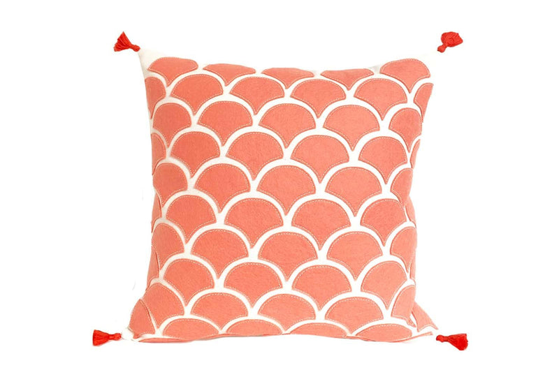 Scallop Wave Pattern Pillow - Coral